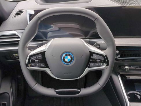 Used 2025 BMW i4 xDrive40i w/ Premium Package image 25