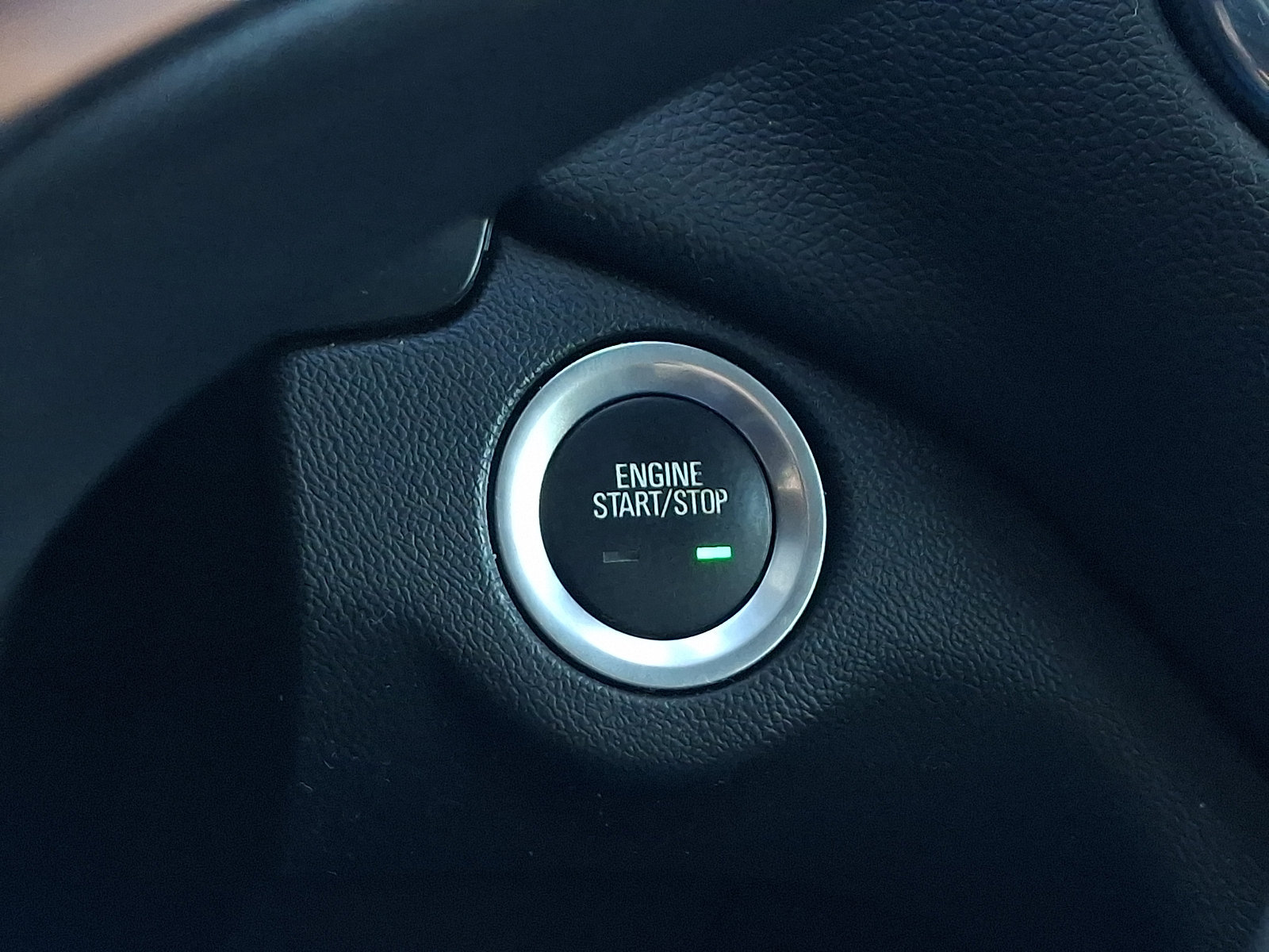Used 2024 Chevrolet Equinox LT AWD/4WD image 24
