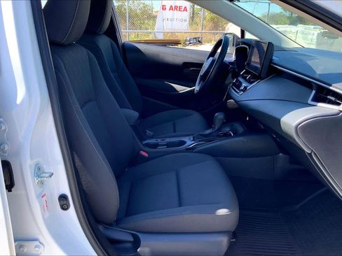 Used 2023 Toyota Corolla LE image 9