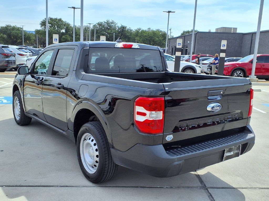 Used 2022 Ford Maverick XL FWD image 5