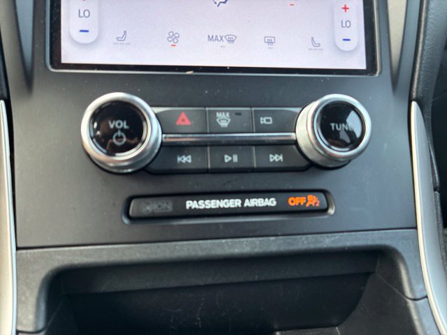Certified 2024 Ford Edge ST-Line AWD/4WD image 31