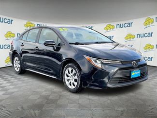 Used 2023 Toyota Corolla LE video 1