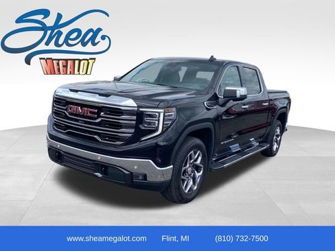 Used 2022 GMC Sierra 1500 SLT w/ SLT Premium Plus Package AWD/4WD image 1