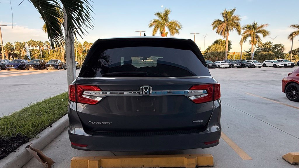 Used 2018 Honda Odyssey EX image 9