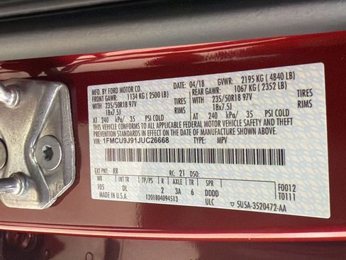 Used 2018 Ford Escape Titanium w/ Ford Safe & Smart Package AWD/4WD image 23