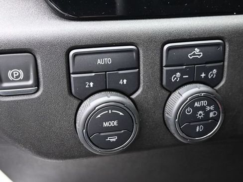 Used 2025 Chevrolet Silverado 1500 RST w/ Protection Package AWD/4WD image 38