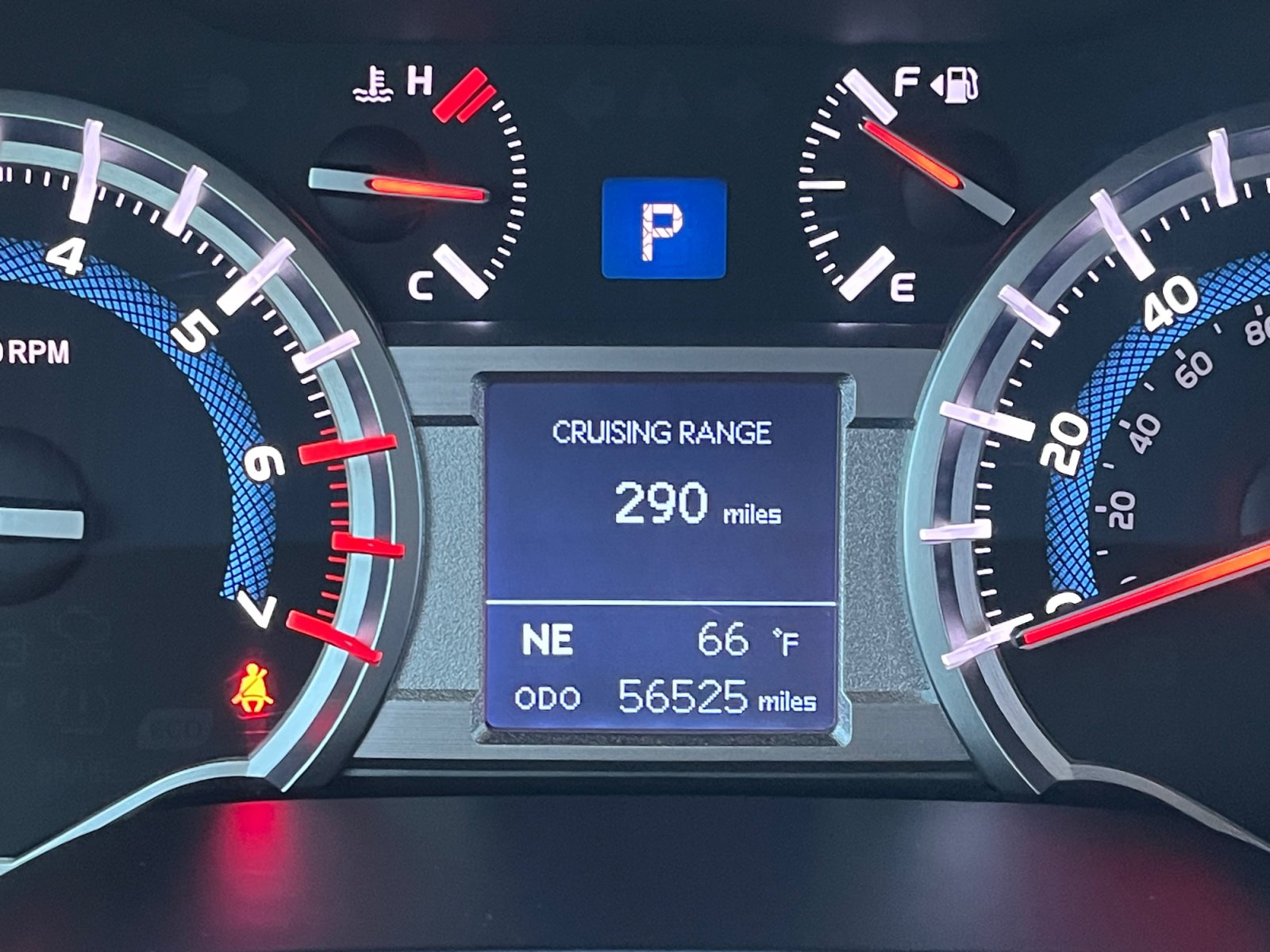Used 2016 Toyota 4Runner SR5 AWD/4WD image 11