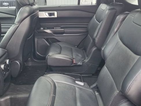 Used 2020 Ford Explorer ST w/ ST Street Pack AWD/4WD image 15