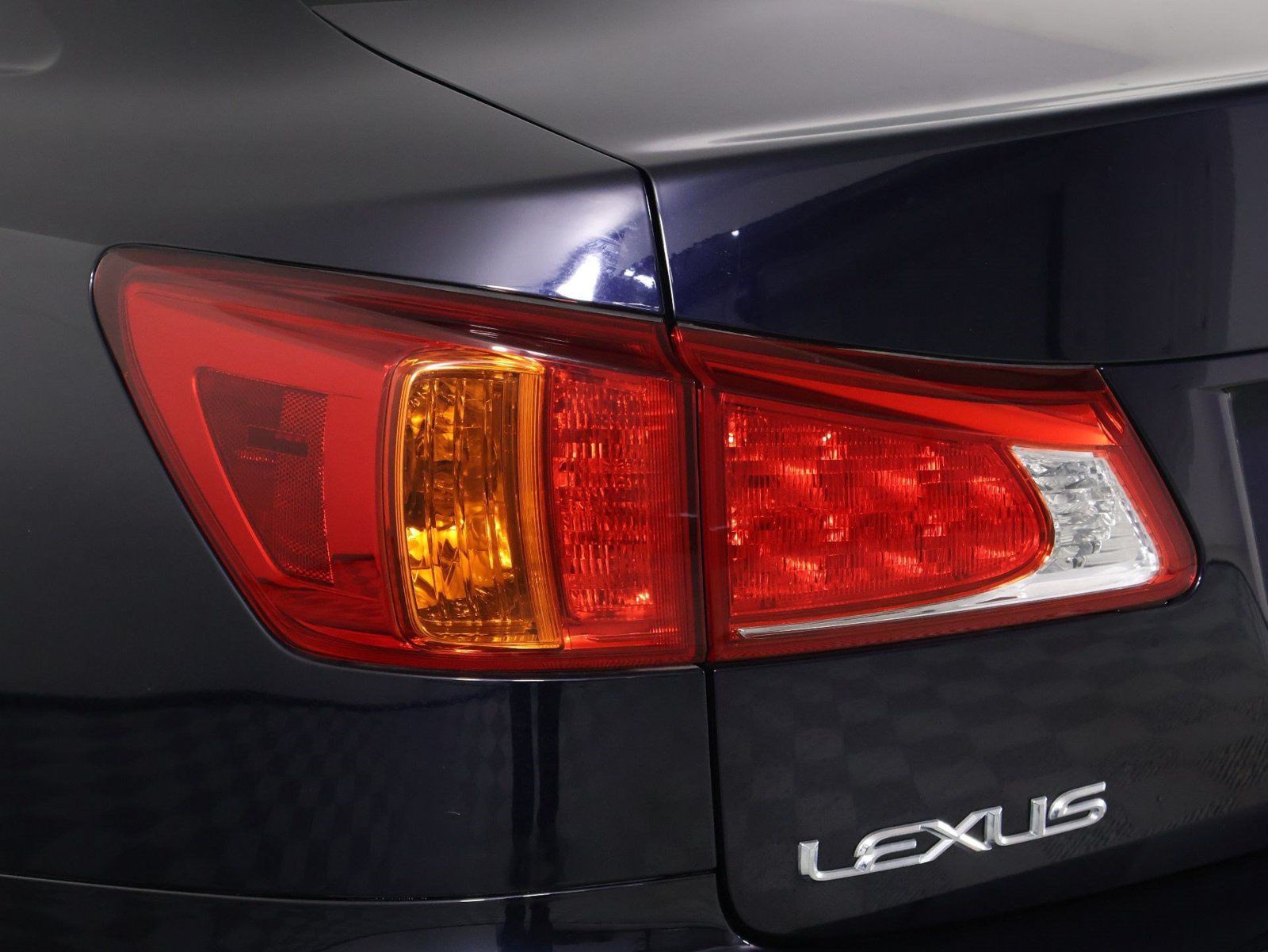 Used 2009 Lexus IS 250 w/ Premium Pkg RWD image 18