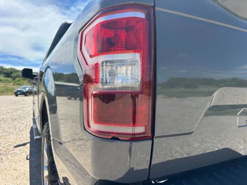 Used 2018 Ford F150 XL w/ Equipment Group 101A Mid AWD/4WD image 40