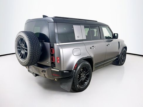 Used 2022 Land Rover Defender 110 X-Dynamic SE image 5