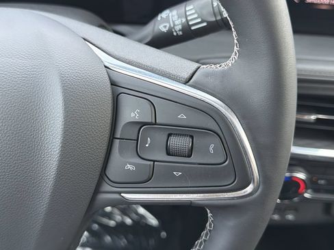 Used 2024 Buick Encore GX Preferred w/ Comfort Package FWD image 20