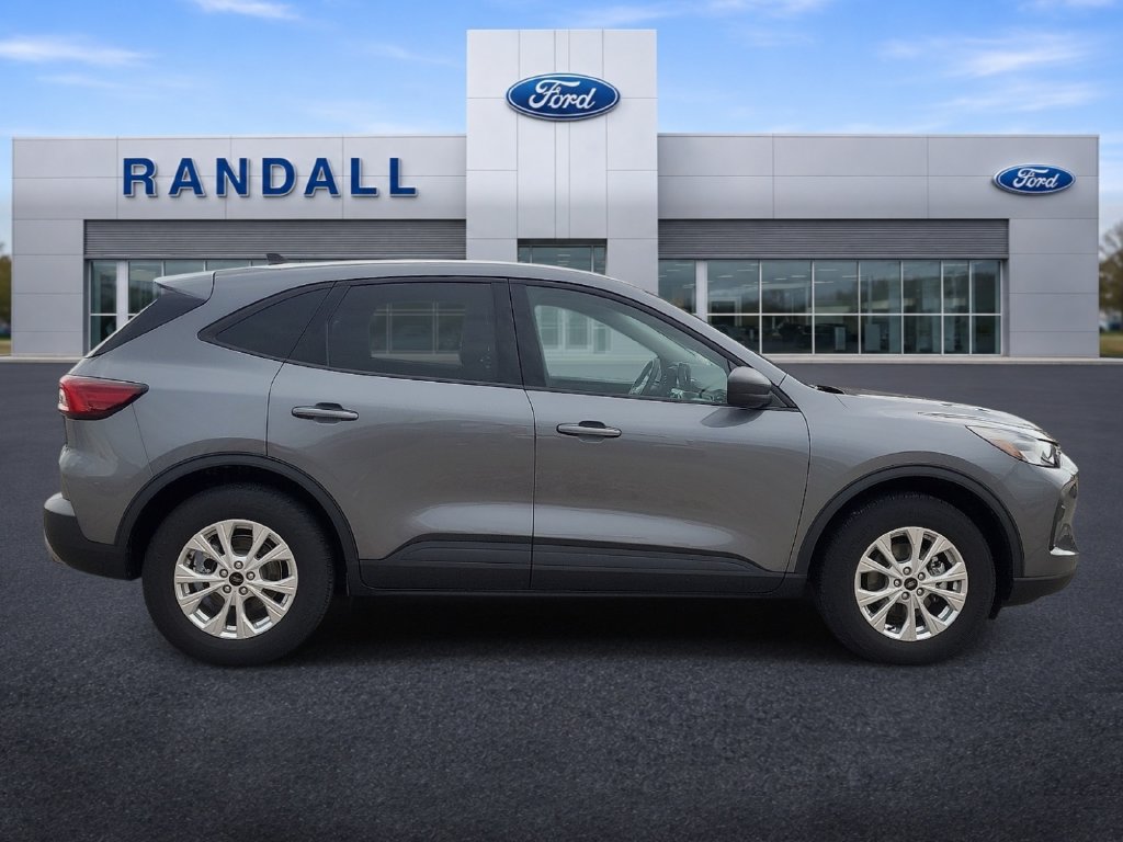 Used 2025 Ford Escape Active AWD/4WD image 6