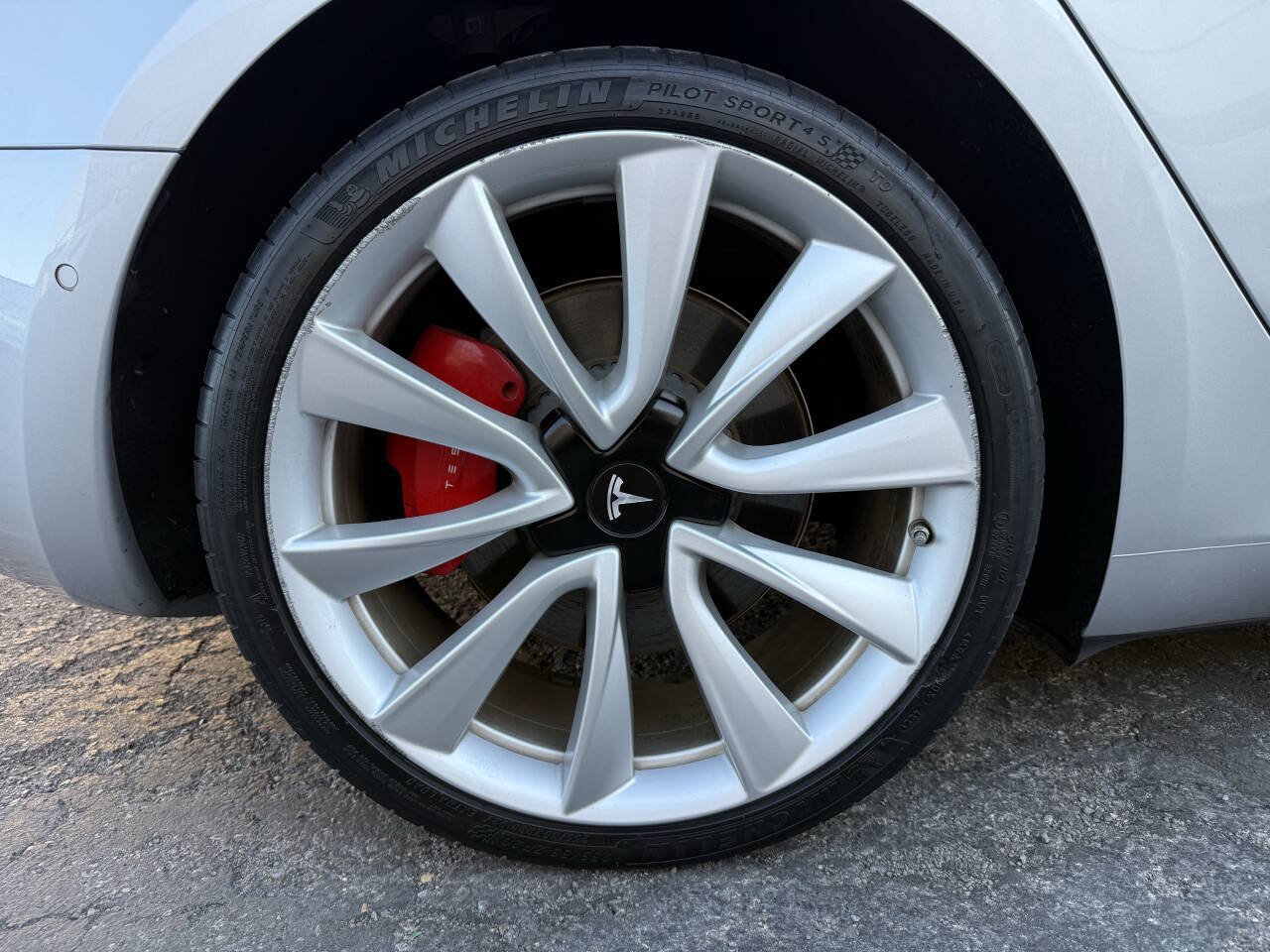 Used 2018 Tesla Model 3 Performance AWD/4WD image 22