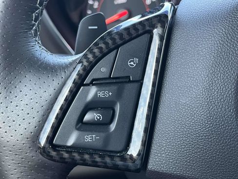 Used 2017 Chevrolet Camaro SS RWD image 24