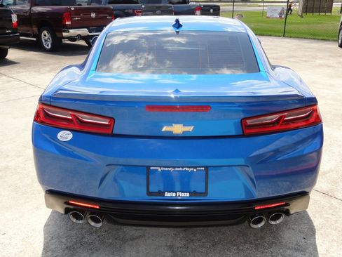 Used 2017 Chevrolet Camaro LT w/ RS Package RWD image 4