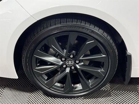 Certified 2025 Toyota Corolla XSE image 27