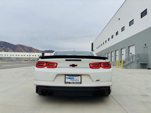 Used 2022 Chevrolet Camaro SS image 4
