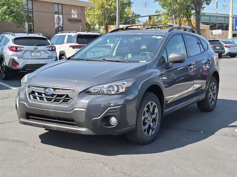 Used 2022 Subaru Crosstrek 2.5i Sport w/ Moonroof Package AWD/4WD image 8
