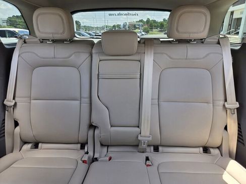 Used 2022 Lincoln Corsair FWD image 10