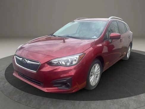 Used 2017 Subaru Impreza 2.0i Premium image 1