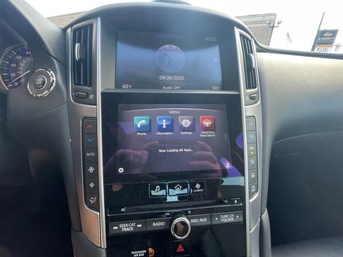 Used 2016 INFINITI Q50 Premium image 19