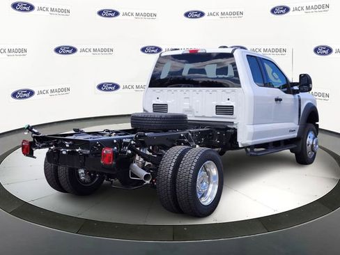 New 2026 Ford F450 XLT image 5