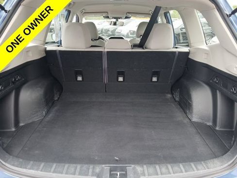 Used 2022 Subaru Forester AWD/4WD image 8