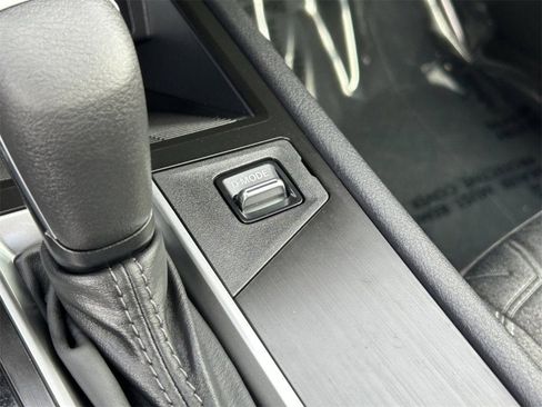 New 2026 Nissan Kicks SV FWD image 27