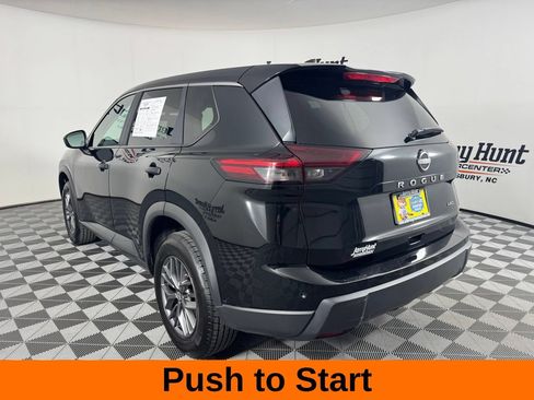 Used 2024 Nissan Rogue S AWD/4WD image 10
