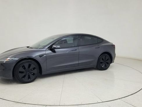 Used 2025 Tesla Model 3 RWD image 5