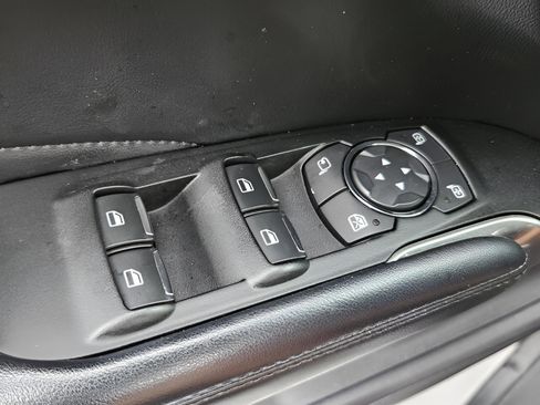 Used 2019 Lincoln MKC Reserve w/ MKC Technology Package image 23