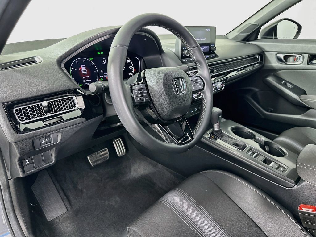 Used 2025 Honda Civic Sport image 9