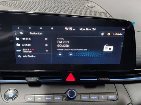 New 2026 Hyundai Elantra Sport FWD image 16