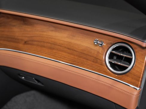 New 2024 Bentley Continental GT V8 AWD/4WD image 48