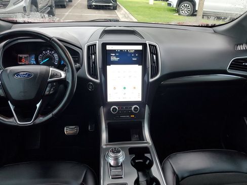 Used 2022 Ford Edge ST-Line AWD/4WD image 12
