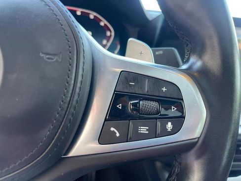 Used 2022 BMW 330i xDrive Sedan w/ M Sport Package image 34