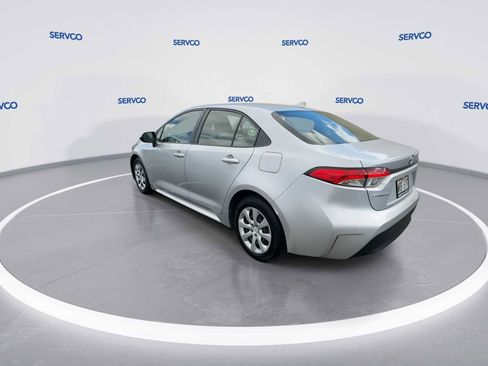 Used 2023 Toyota Corolla LE image 5