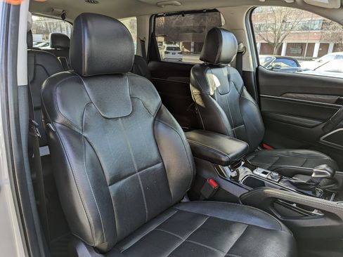 Used 2022 Kia Telluride EX w/ EX Premium Package image 29