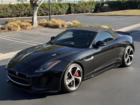 Used 2016 Jaguar F-TYPE R AWD/4WD image 4