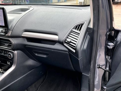 Used 2021 Ford EcoSport SE image 19