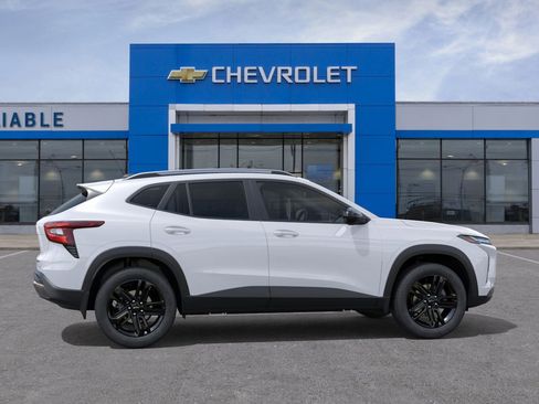 New 2026 Chevrolet Trax ACTIV image 5