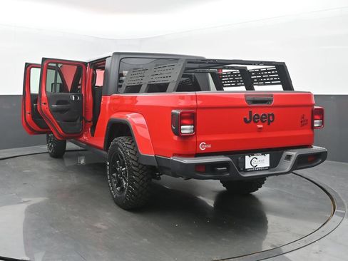 Used 2021 Jeep Gladiator Sport AWD/4WD image 54