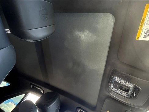 Used 2025 Mercedes-Benz GLE 63 AMG S image 24