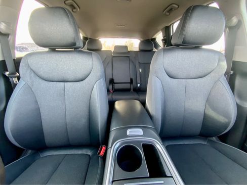 Used 2023 Hyundai Santa Fe SEL image 28