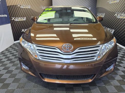 Used 2009 Toyota Venza FWD image 3