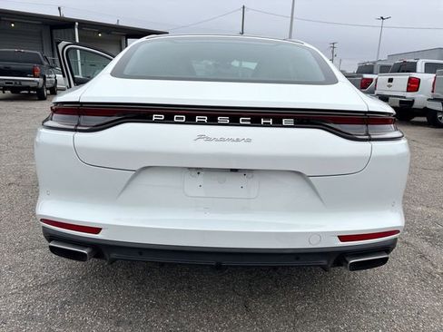 Used 2023 Porsche Panamera Panamera Base image 15
