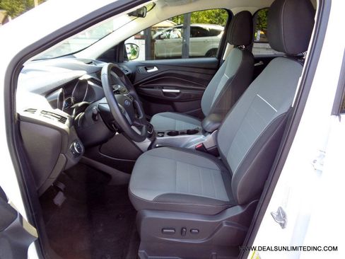 Used 2014 Ford Escape SE w/ Equipment Group 201A AWD/4WD image 9
