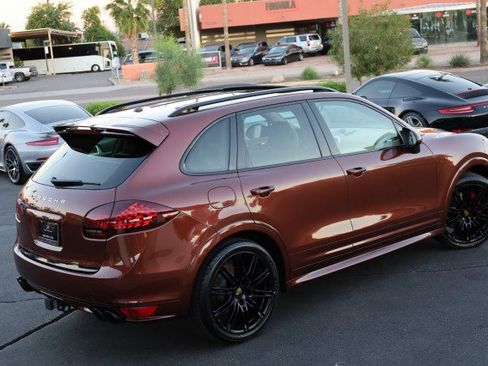 Used 2013 Porsche Cayenne GTS image 18