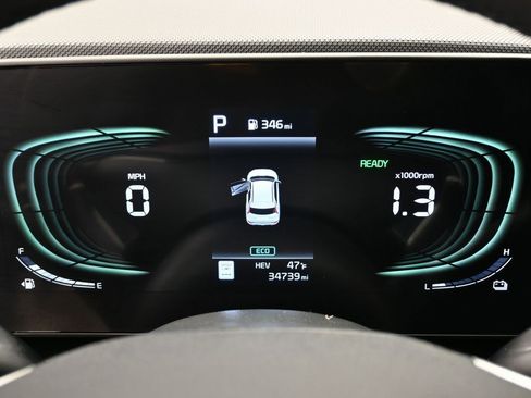 Used 2023 Kia Niro EX image 20